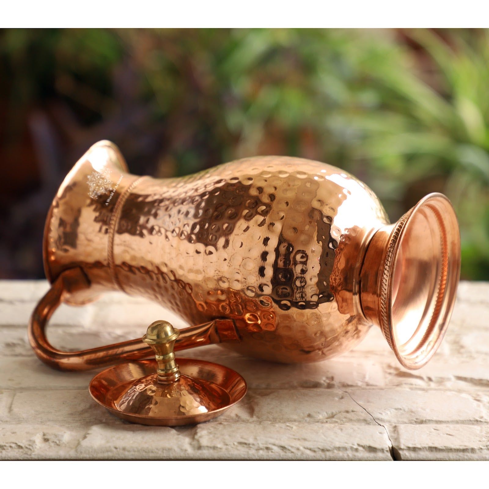 Pure copper antique hammered design mughlai jug with lid hammered, 1500 ML